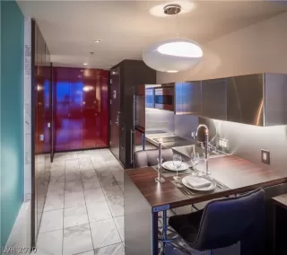 Photo #5: 2171538 Listing