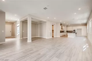 Photo #5: 2171555 Listing