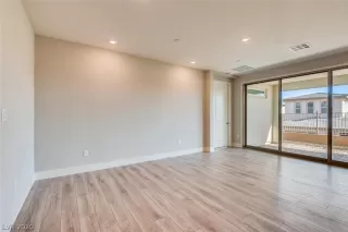 Photo #6: 2171579 Listing