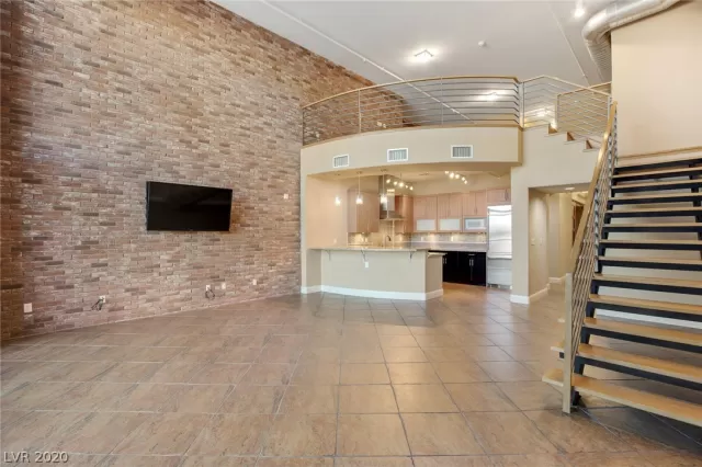 MLS: 2171581 Condo For Sale