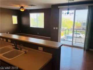 Photo #3: 2171591 Listing 