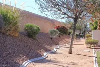 Photo #3: 2171620 Listing 