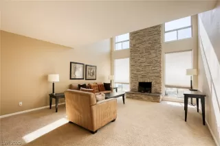 Photo #4: 2171718 Listing