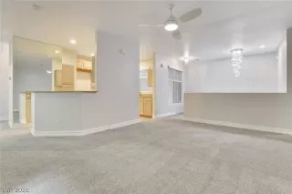 Photo #3: 2171720 Listing