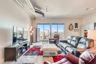 Photo #5: 2171724 Listing