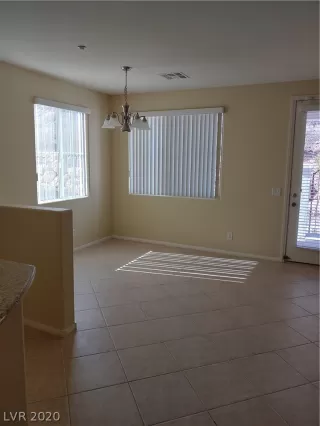 Photo #4: 2171862 Listing 