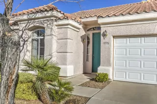 Photo #2: 2171882 Listing