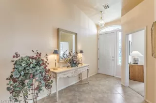 Photo #5: 2171882 Listing