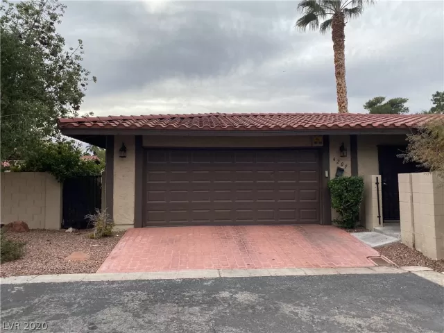 MLS: 2171889 Condo For Sale