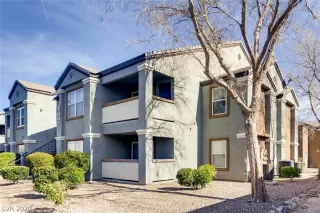 Photo #1: 2171904 Listing