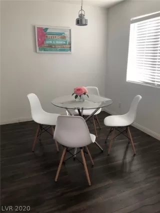 Photo #1: 2171910 Listing