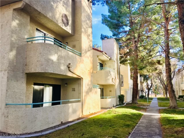 MLS: 2172000 Condo For Sale