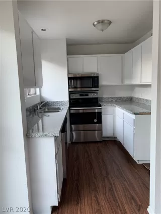 Photo #2: 2172016 Listing 