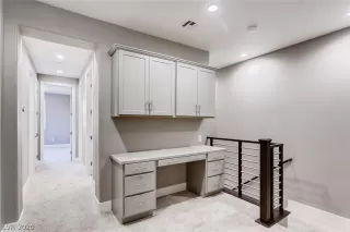 Photo #5: 2172063 Listing