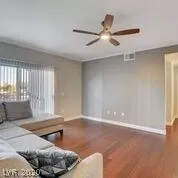 Photo #5: 2172075 Listing