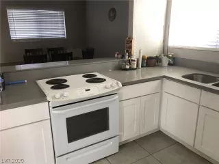 Photo #6: 2172105 Listing 