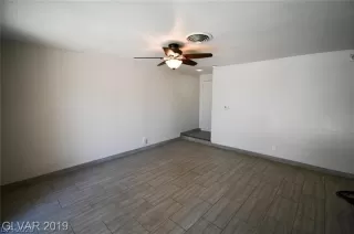 Photo #4: 2172277 Listing