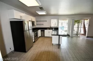 Photo #6: 2172277 Listing