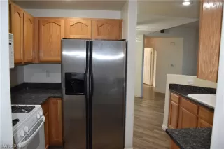 Photo #6: 2172313 Listing