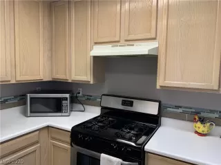 Photo #2: 2172345 Listing