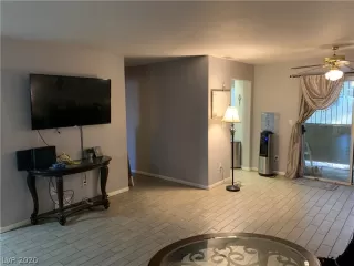 Photo #3: 2172345 Listing