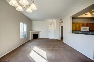 Photo #2: 2172392 Listing