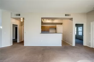 Photo #6: 2172392 Listing