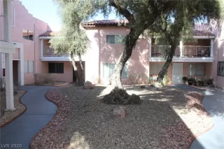 Photo #3: 2172413 Listing