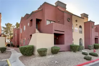 Photo #2: 2172471 Listing