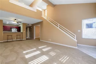 Photo #3: 2172477 Listing