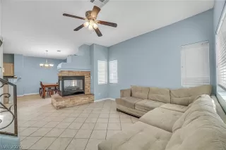 Photo #3: 2172496 Listing