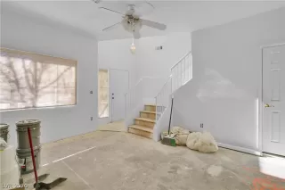 Photo #4: 2172497 Listing