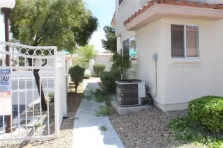Photo #2: 2172524 Listing 
