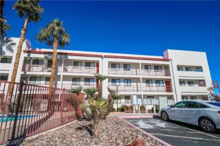 Photo #2: 2172537 Listing 