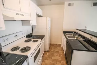 Photo #6: 2172537 Listing 