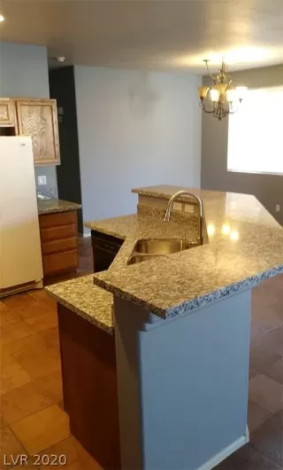 Photo #4: 2172545 Listing