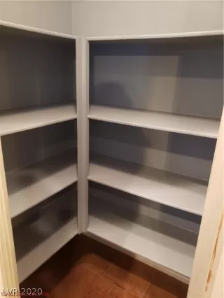 Photo #6: 2172545 Listing