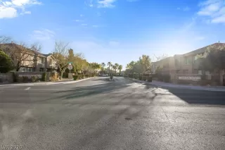 Photo #4: 2172560 Listing