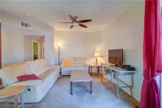 Photo #3: 2172563 Listing