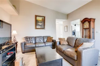 Photo #4: 2172568 Listing 