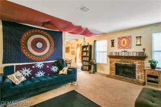 Photo #3: 2172689 Listing 