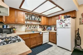 Photo #6: 2172689 Listing 