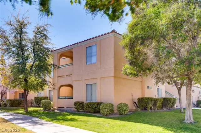 MLS: 2172741 Condo For Sale