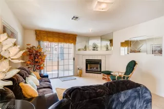 Photo #2: 2172741 Listing