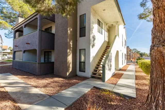 MLS: 2172858 Condo For Sale