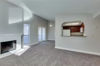 Photo #5: 2172858 Listing