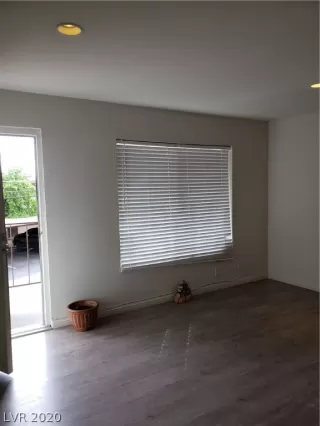 Photo #1: 2172987 Listing