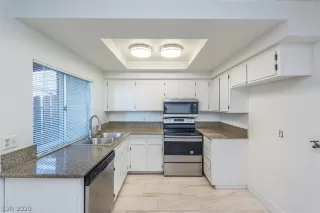 Photo #5: 2173013 Listing 