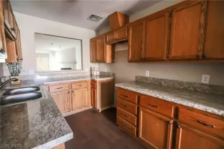 Photo #6: 2173015 Listing