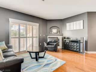 Photo #5: 2173052 Listing